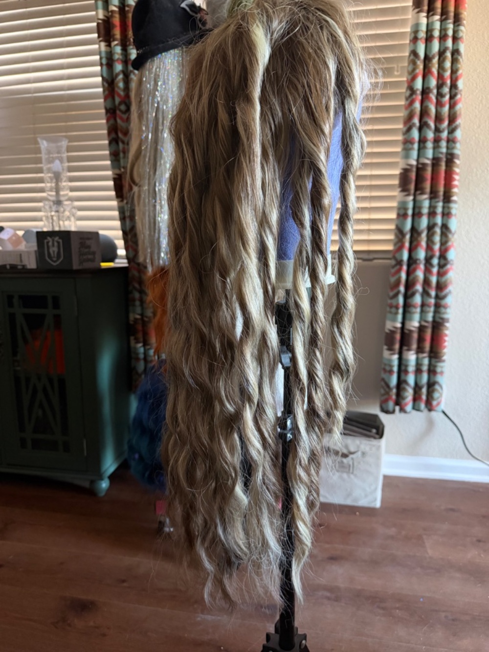 Long Curly Lace Wig Blonde Gold Pickford - Picture 2 of 6